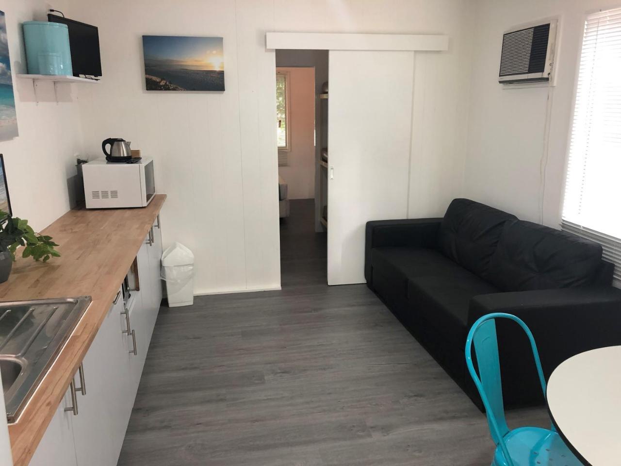 סנקצ'וארי פוינט Palm Beach Caravan Park מראה חיצוני תמונה